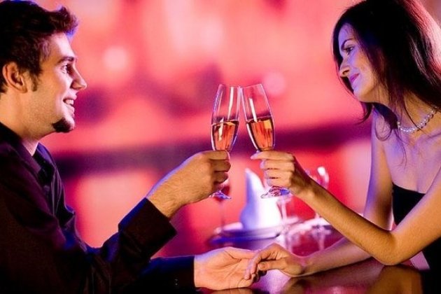 Dating-sites befreien nackte frauen