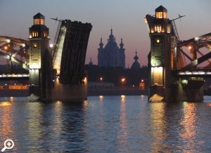 выходные дни в июне 2012