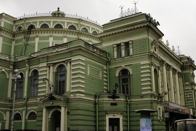 Мариинский театр в Петербурге фото