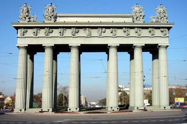 Московские и Нарвские ворота в санкт петербурге